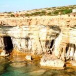 Descubre la impresionante belleza de la playa de Triopetra