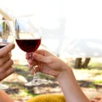 Cata de Vinos Santorini: Descubre los sabores únicos de la isla